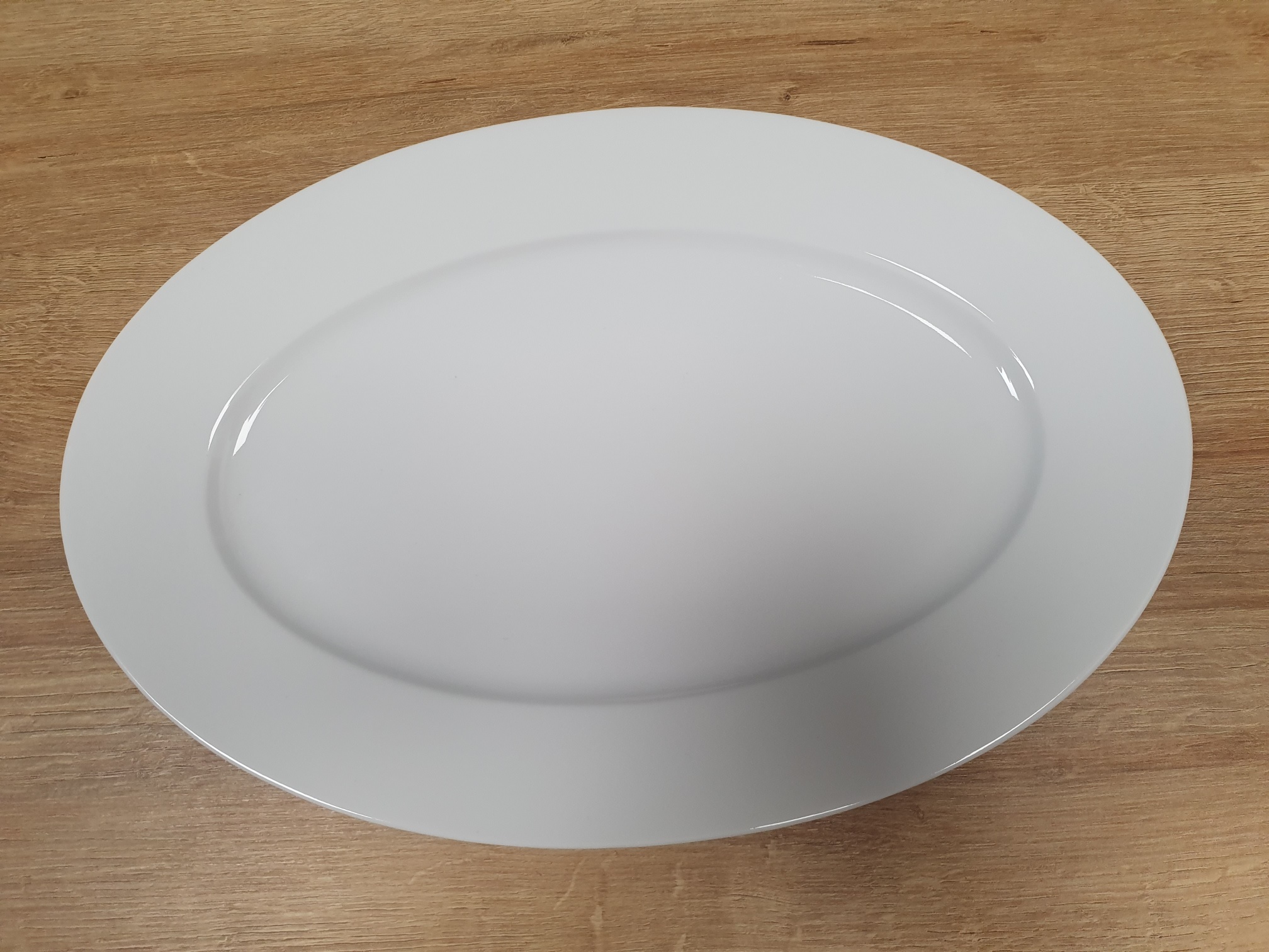 Yvonne Oval 33cm II trieda Nedekor