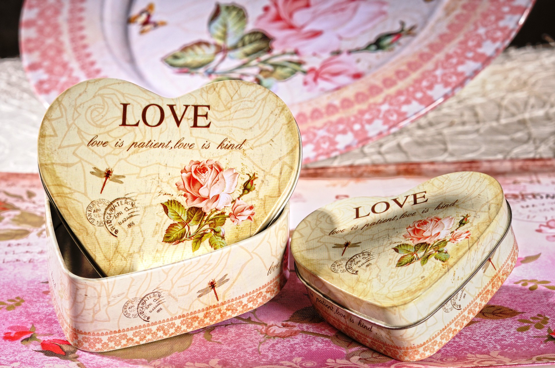 Krabička plech srdce dek.ruža 12x4,10x3 cm set/2ks 1-113